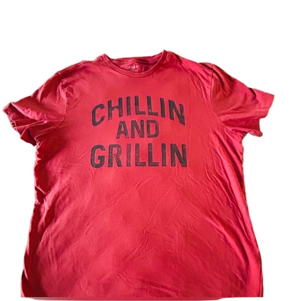 J.Crew distressed Red chillin and grilling Graphic Tee
Men Large